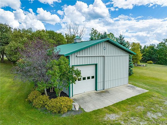 5th image of 7406 Northwoods Rd