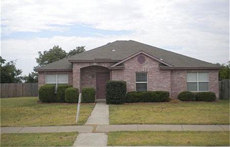 1st image of 1000 Shadywood Dr