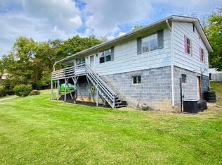 6264 Church St, Radford, VA 24141
