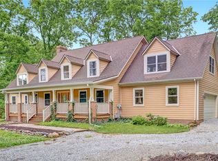 8980 Baldwin Rd, Kirtland Hills, OH 44060