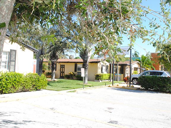 3rd image of 297 NE 6th Ave