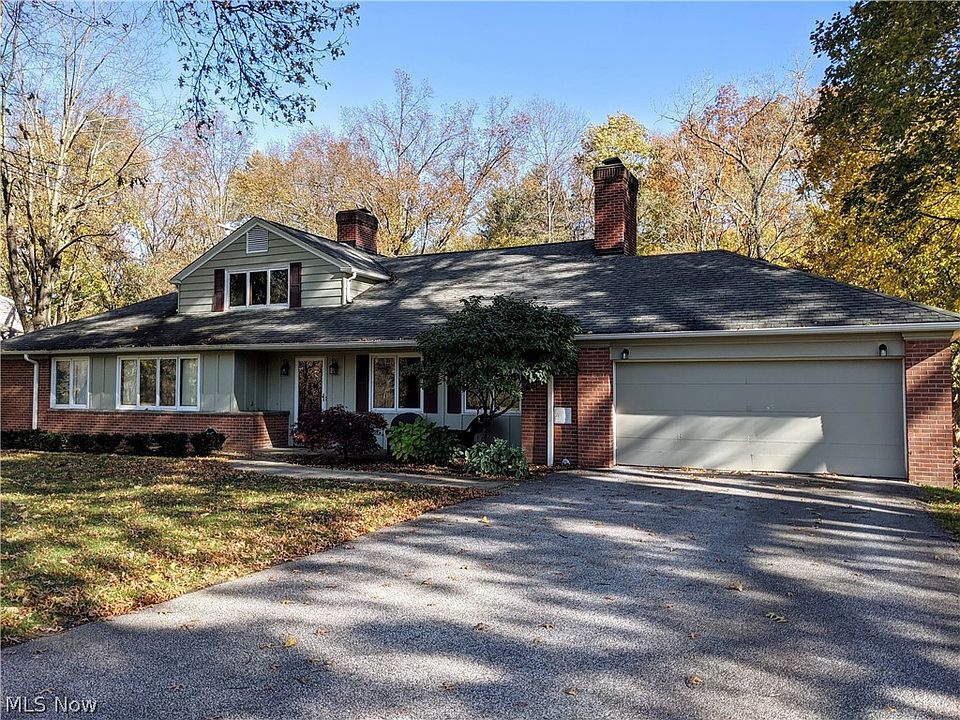 11 Wintergreen Hill Dr, Painesville, OH 44077 Zillow