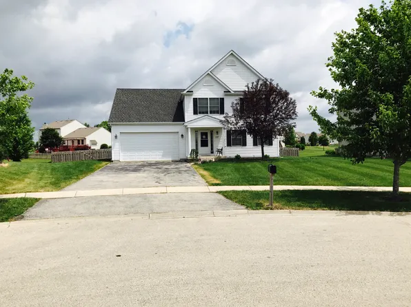 1257 Wood Cliff Ct, Sandwich, IL 60548