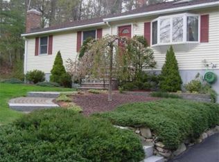 4 Gertrude Rd, Windham, NH 03087