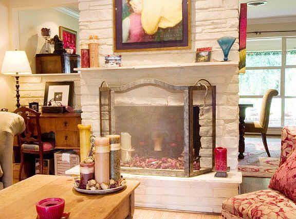 Fireplace/Living Area