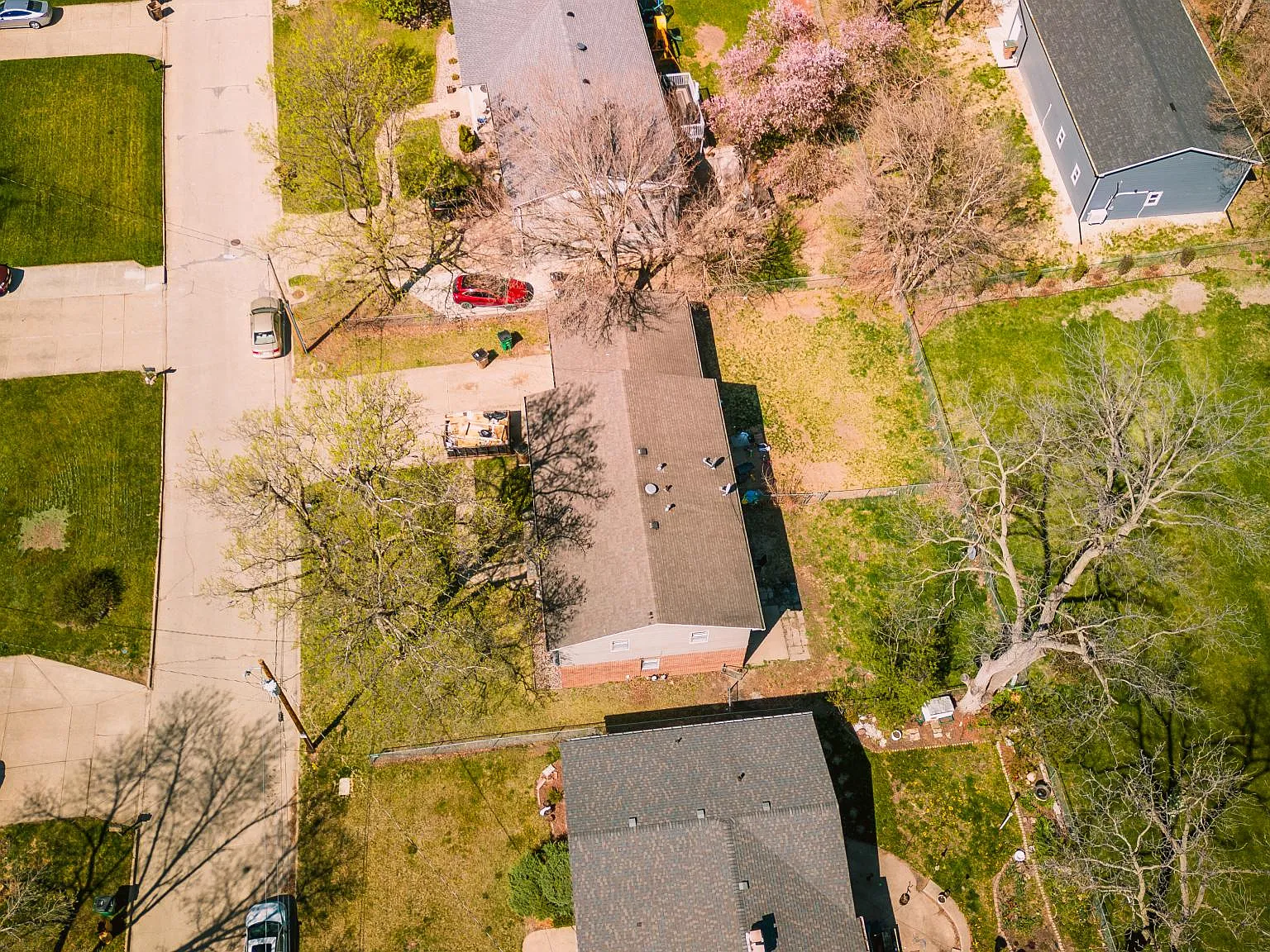 3 bed, 1380 sqft, $1,750 — Photo 2