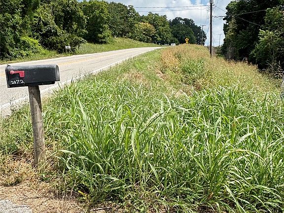 2nd image of 2872 Highway 7 N