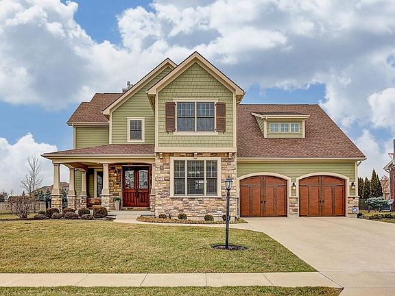 2nd image of 925 Rosewood Creek Dr