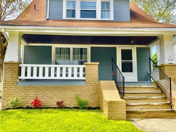 3420 W 94th St, Cleveland, OH 44102