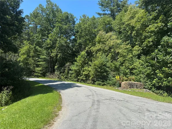 45 Lobdell Rd #45, Pisgah Forest, NC 28768