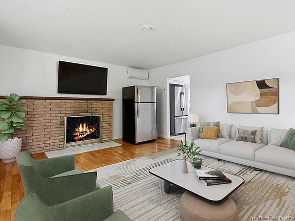 2nd image of 23 Anne St