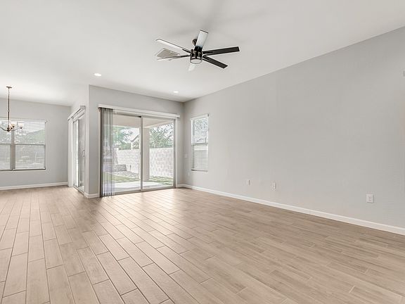 4th image of 18222 N 66th Pl