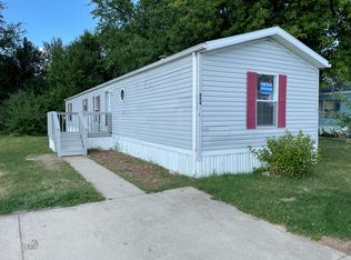 814 Parkway Ln, Rochester, IN 46975