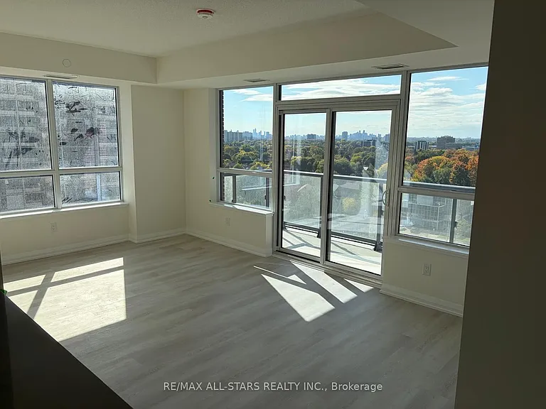 3270 Sheppard Ave E #1124 — Photo 4
