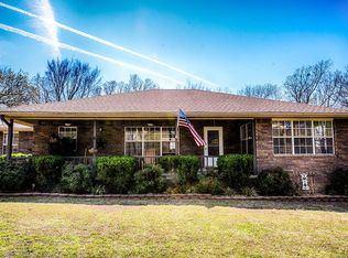 19511 W Chicken Creek Rd, Cookson, OK 74427