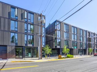 3307 SE Division St #312, Portland, OR 97202