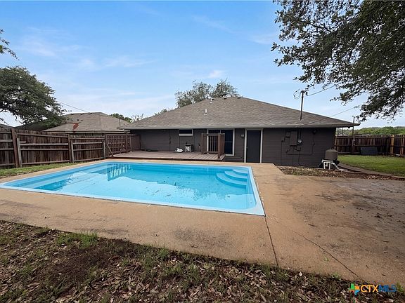 5th image of 2708 Timberline Dr