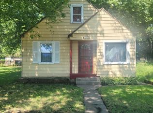 14110 S Claire Blvd, Robbins, IL 60472