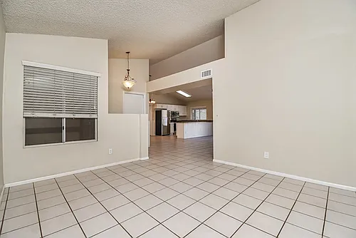 1028 W Indigo St Photo 1