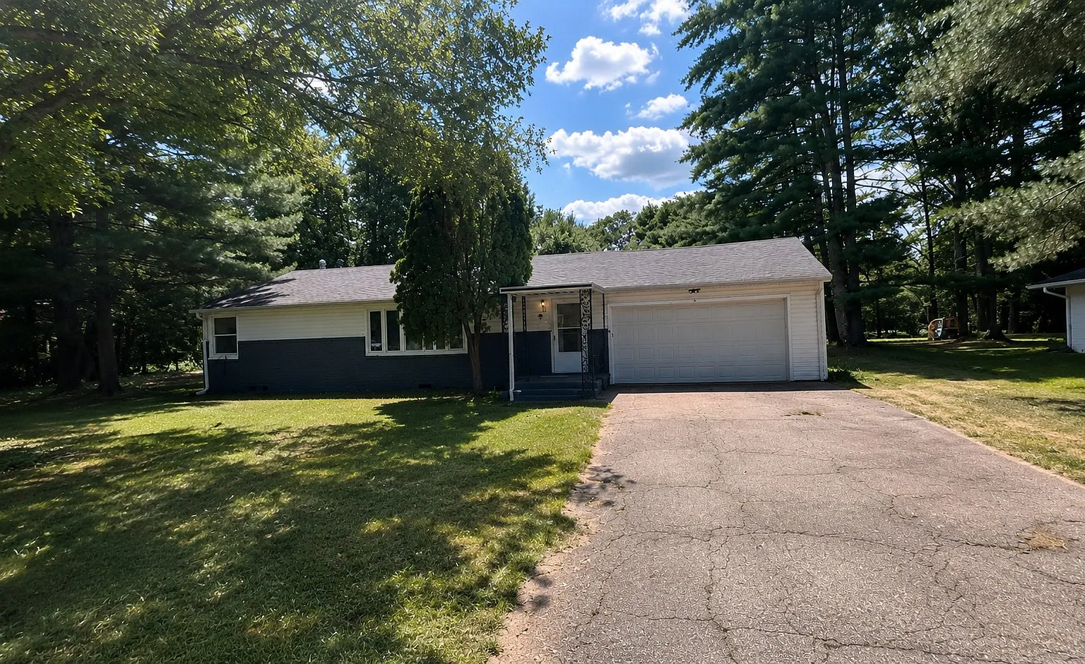 4 bed, 1806 sqft, $3,800 — Photo 1