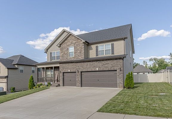 3rd image of 305 Winter Terrace Ln