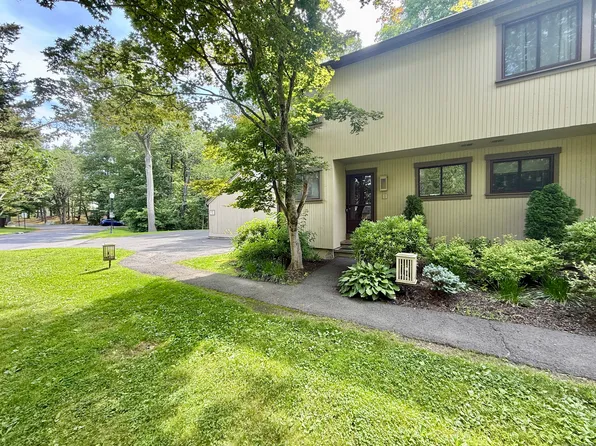 1 Summit Court #1, Woodbury, CT 06798