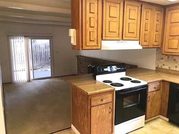 5th image of 4890 Tangerine Ave