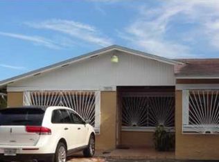 10632 SW 22nd Ter, Miami, FL 33165