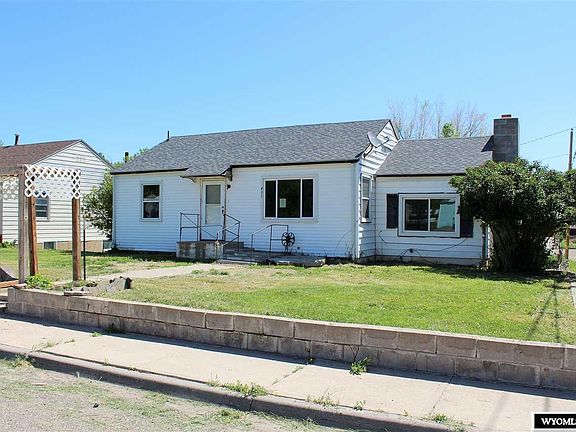 2nd image of 411 S 10th St