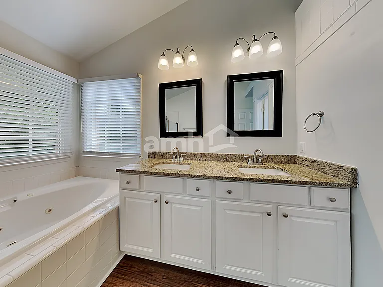 2875 Gray Moss Dr — Photo 9