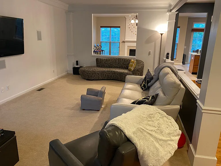 1817 Emerald Dr — Photo 12