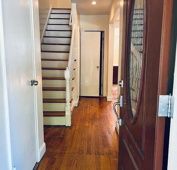 2165 Bogart Ave #1 — Photo 1
