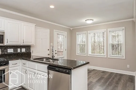 2802 Cross Tie Ln — Photo 6