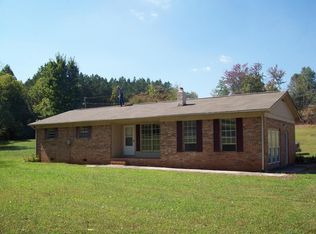 1714 New Lake Rd, Spring City, TN 37381