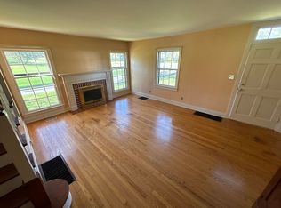 1133 Centralia Ct, Clarksville, IN 47129