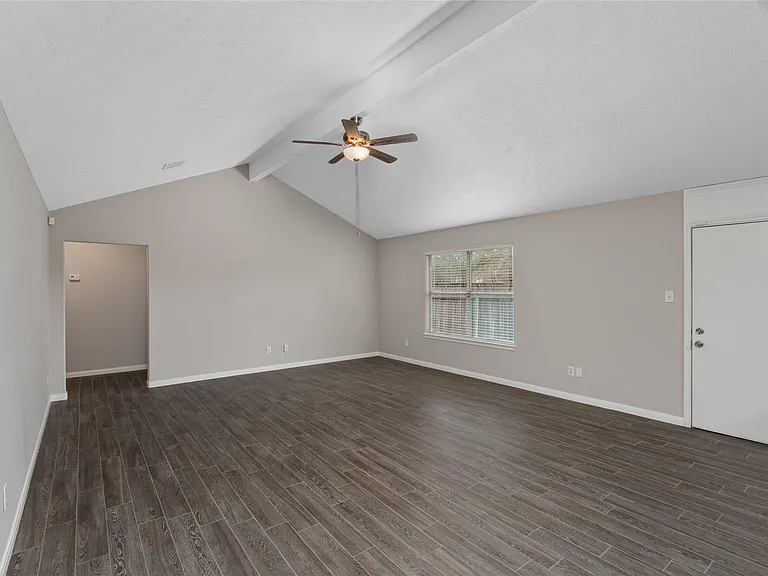 16302 Many Trees Ln — Photo 11