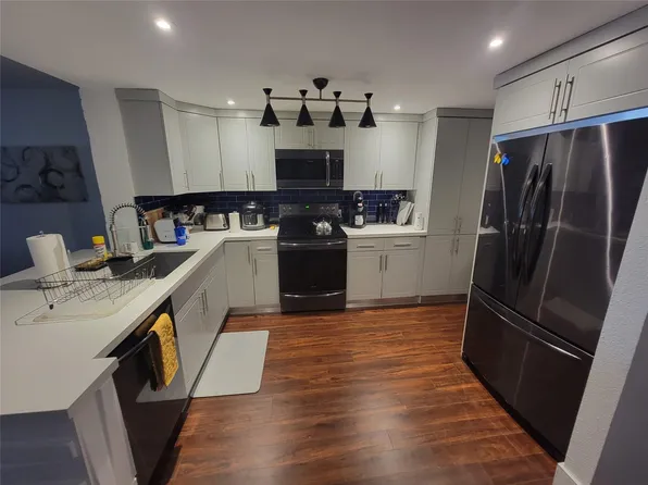441 NE 195th Street #306, Miami, FL 33179