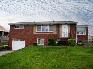 214 Skyport Rd, West Mifflin, PA 15122