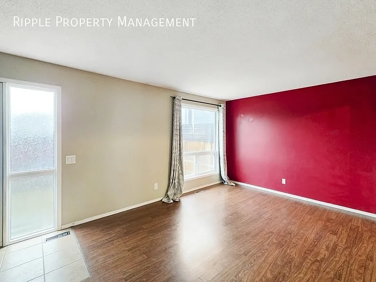 5425 Pensacola Cres SE #28 — Photo 6