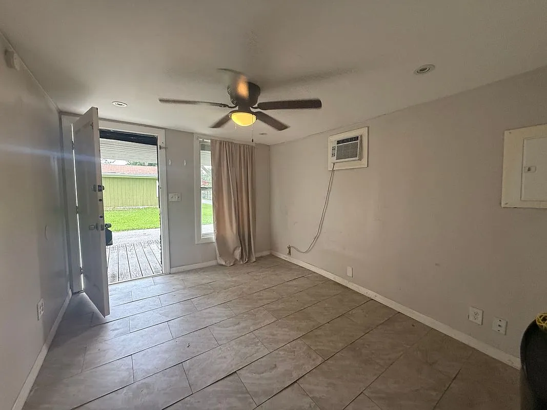 1 bed, 1.0 bath, 453 sqft, $950 — Photo 4