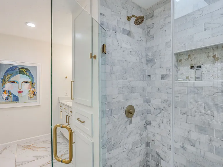2541 Walsh Ct — Photo 24