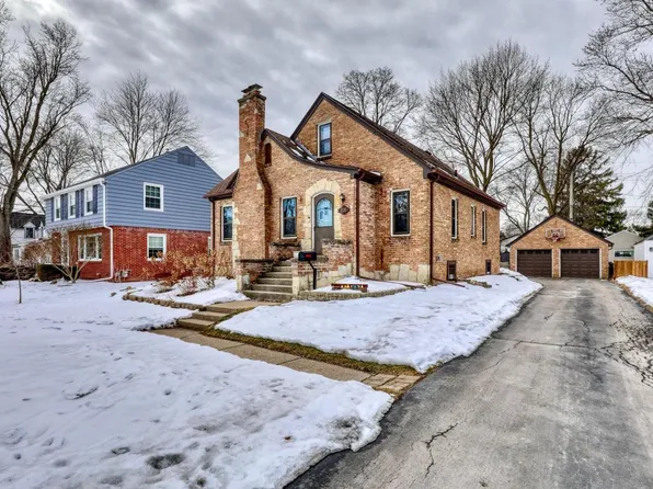 5739 South 113th STREET, Hales Corners, WI 53130