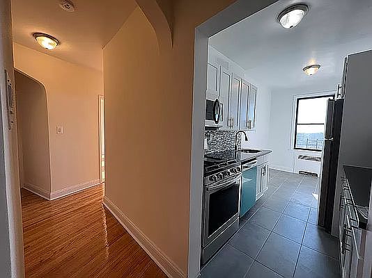 5th image of 83-16 Lefferts Blvd #6Q