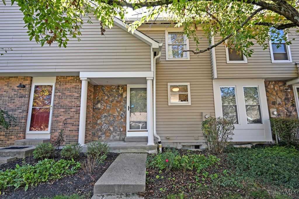 Real estate listing image