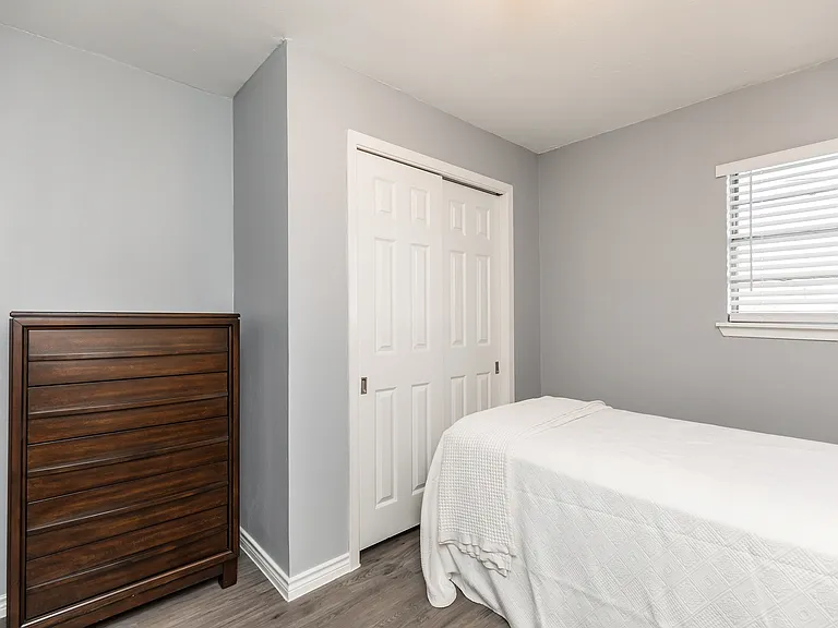 The Five Points at Texas Apartments — Photo 22