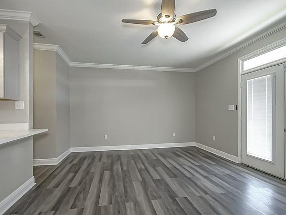 4th image of 1410 Windsor St #1410
