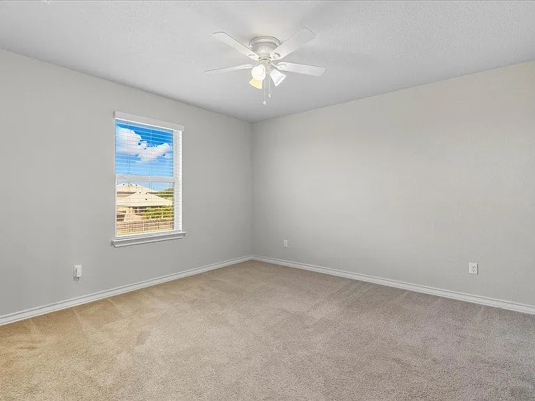 3801 Soft Shore Ln — Photo 14