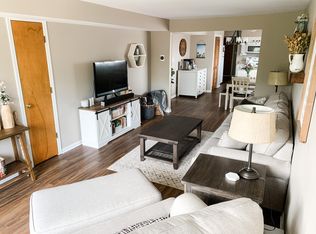 3218 184th St #3, Homewood, IL 60430