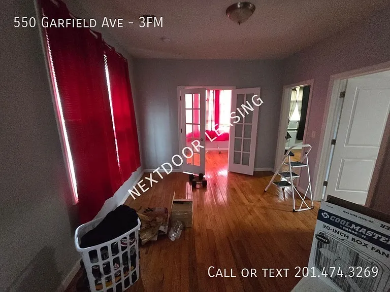 550 Garfield Ave #3FM — Photo 8