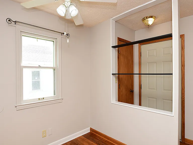 5830 Spaulding St — Photo 4